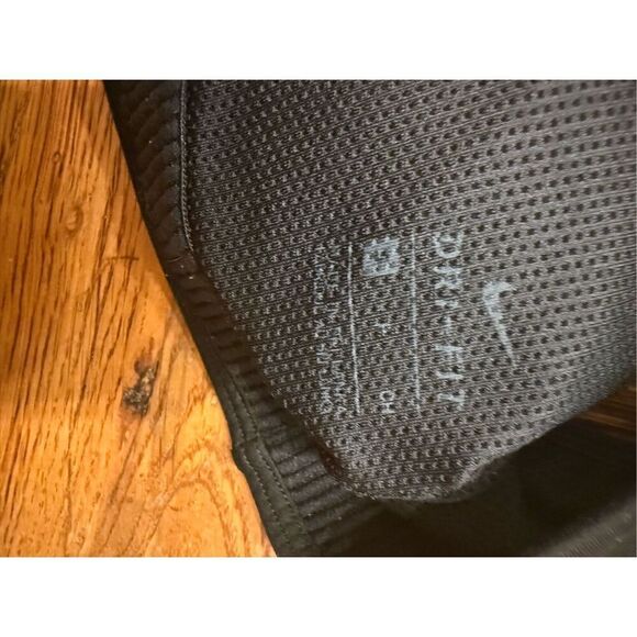 Nike Black Yoga Favourites Light Support Dri-Fit Padded Sports Bra Size Small - Picture 5 of 5